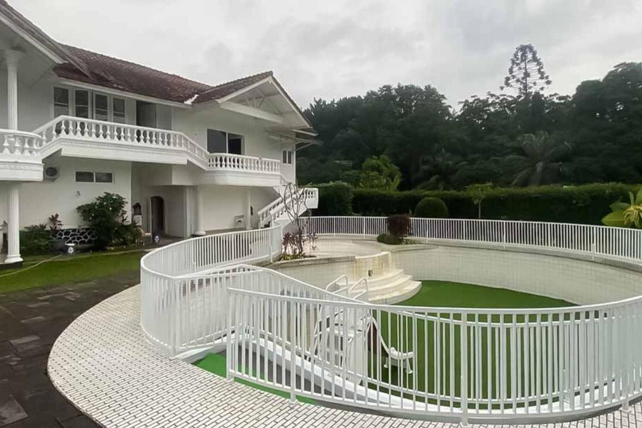 Reddoorz Plus @ Megamendung Puncak 2 Bogor Exterior photo